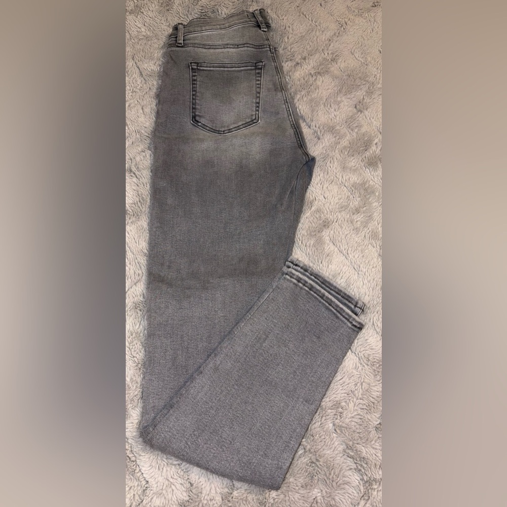 LOFT light grey The Sculpt Jegging jeans Size 4 zipper/button closure
